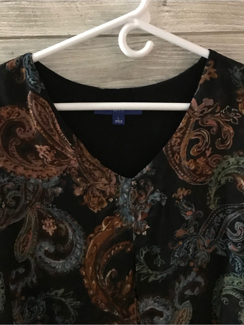 BNWT Apt 9 Paisley Blouse - Picture 4 of 11